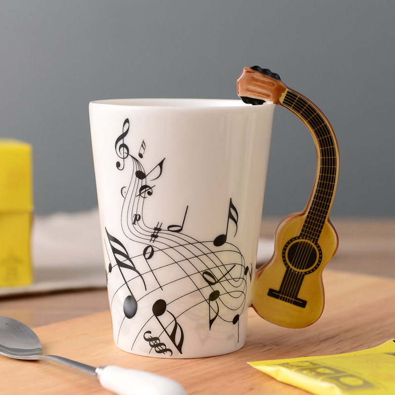 Creative Guitar Ceramic Cup Personality Novelty Music Note Milk Coffee Tea Cup Juice Lemon Mug Home Office Drinkware Unique Gift