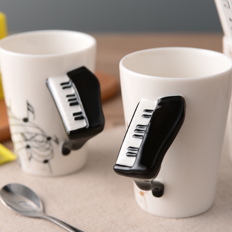 Creative Guitar Ceramic Cup Personality Novelty Music Note Milk Coffee Tea Cup Juice Lemon Mug Home Office Drinkware Unique Gift