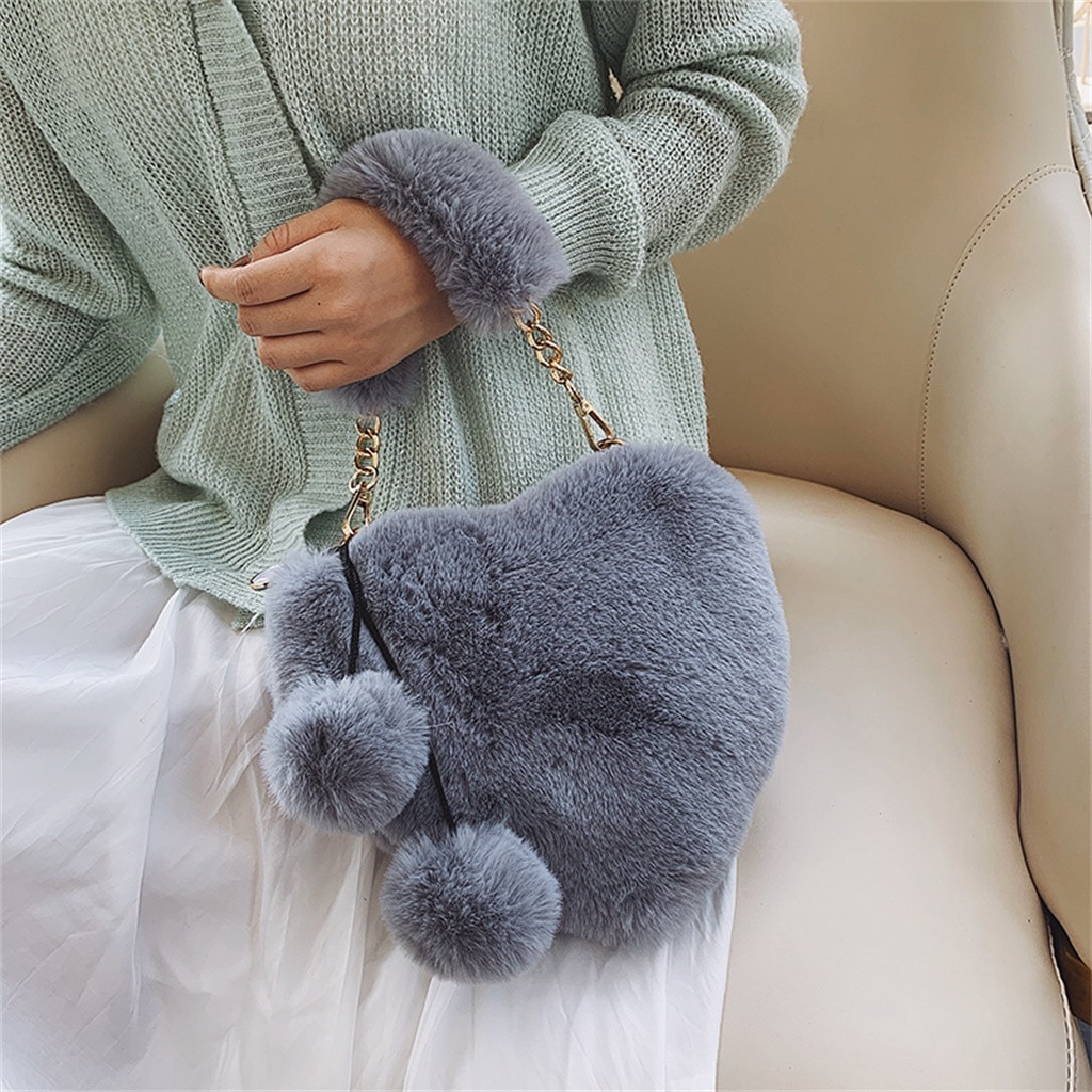 MAIOUMY Fashion Women Handbags New Cute Fluffy Fur Crossbody Bags Female Heart Shaped Ladies Phone Shoulder Bag Purse Handbag