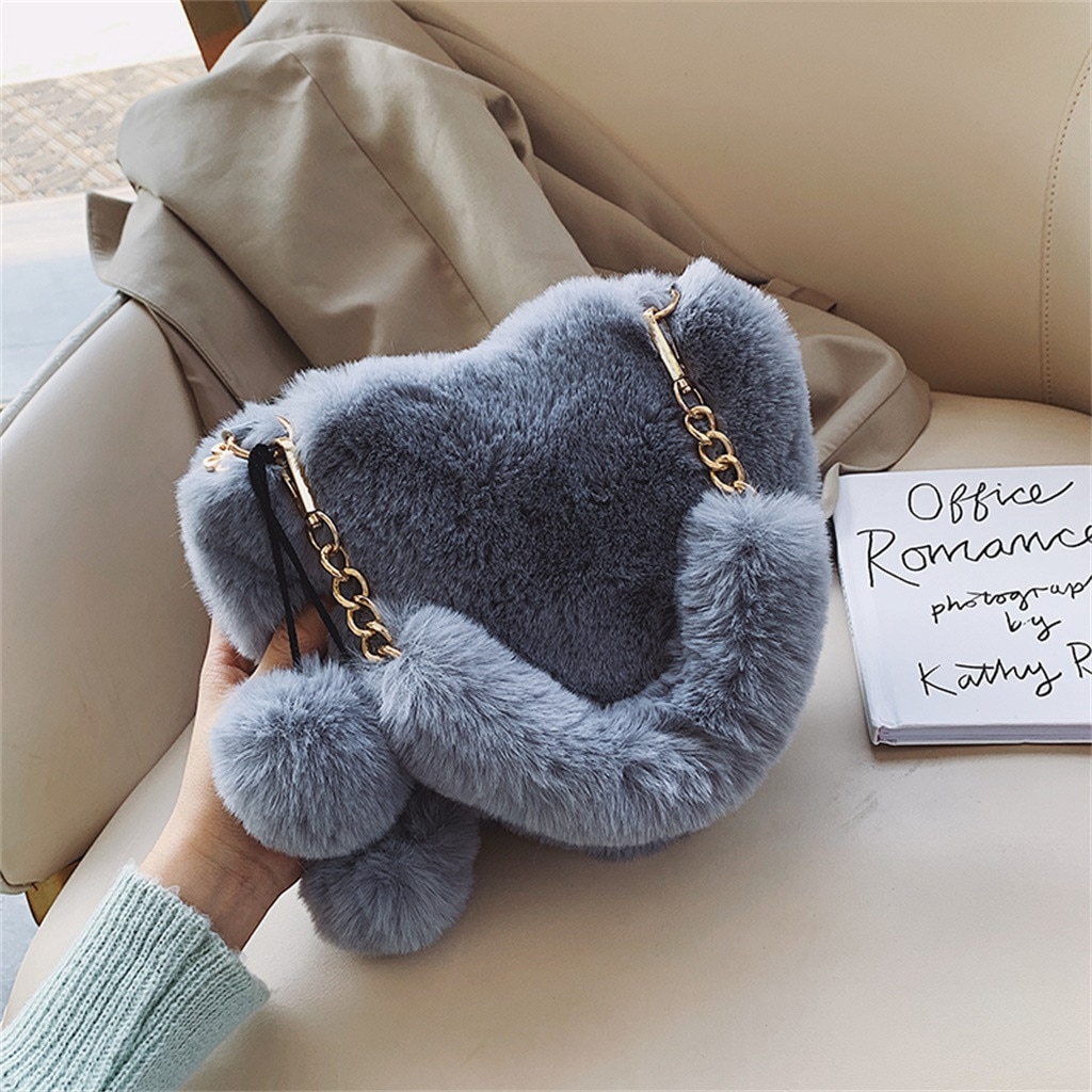 MAIOUMY Fashion Women Handbags New Cute Fluffy Fur Crossbody Bags Female Heart Shaped Ladies Phone Shoulder Bag Purse Handbag